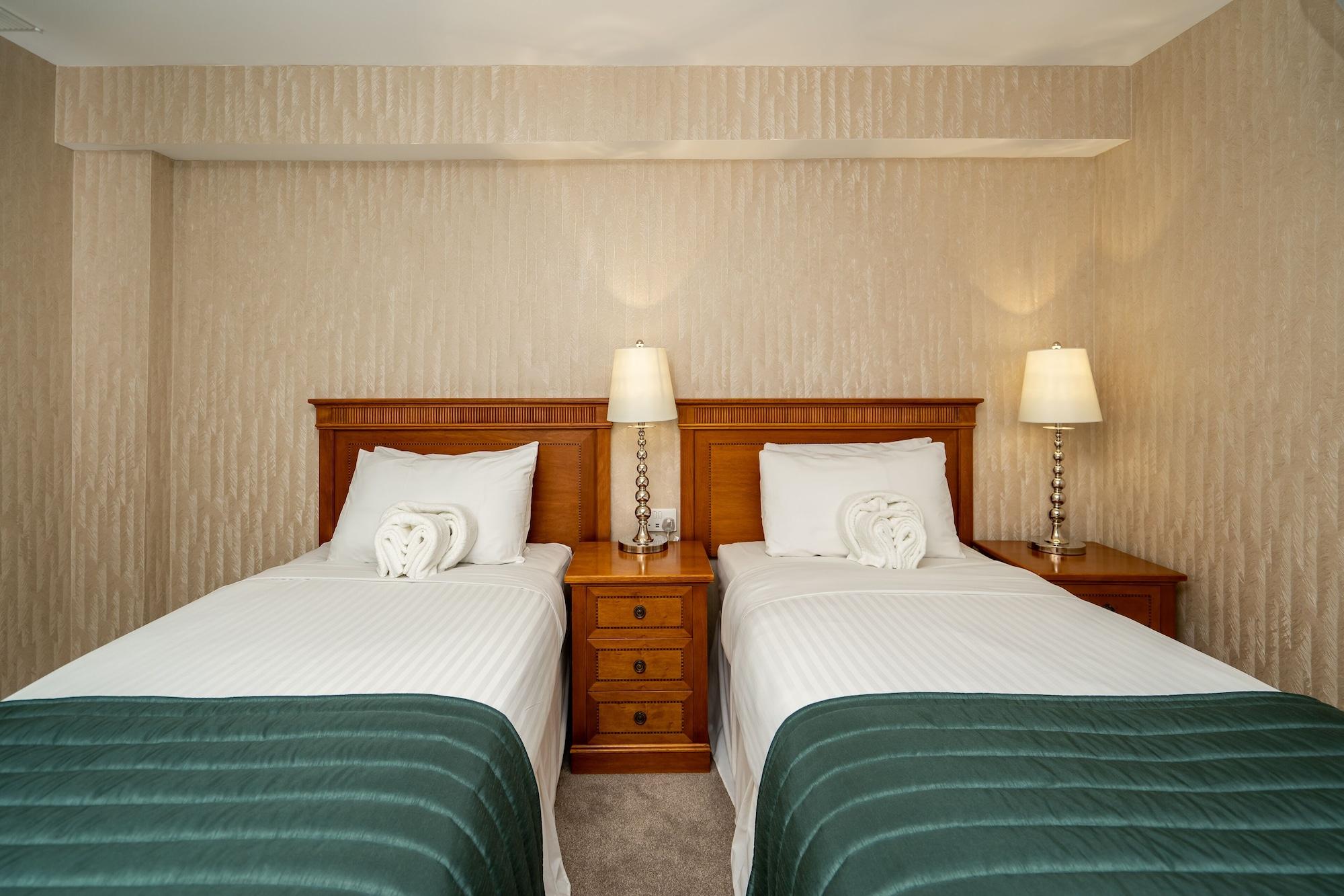 เดอะ แคลเรนดัน โฮเต็ล Hotel Blackheath ภายนอก รูปภาพ