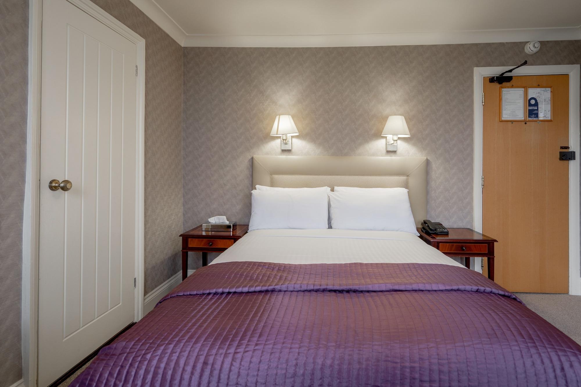 เดอะ แคลเรนดัน โฮเต็ล Hotel Blackheath ภายนอก รูปภาพ