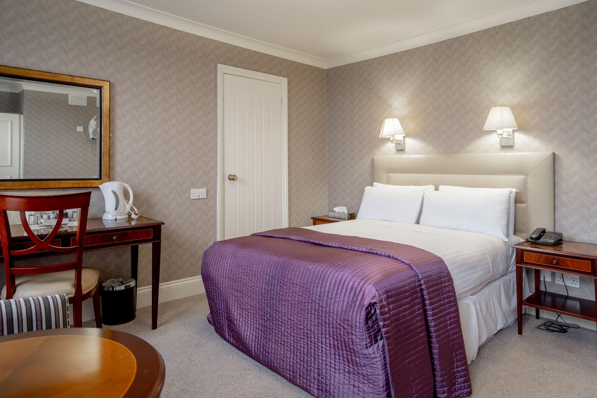 เดอะ แคลเรนดัน โฮเต็ล Hotel Blackheath ภายนอก รูปภาพ