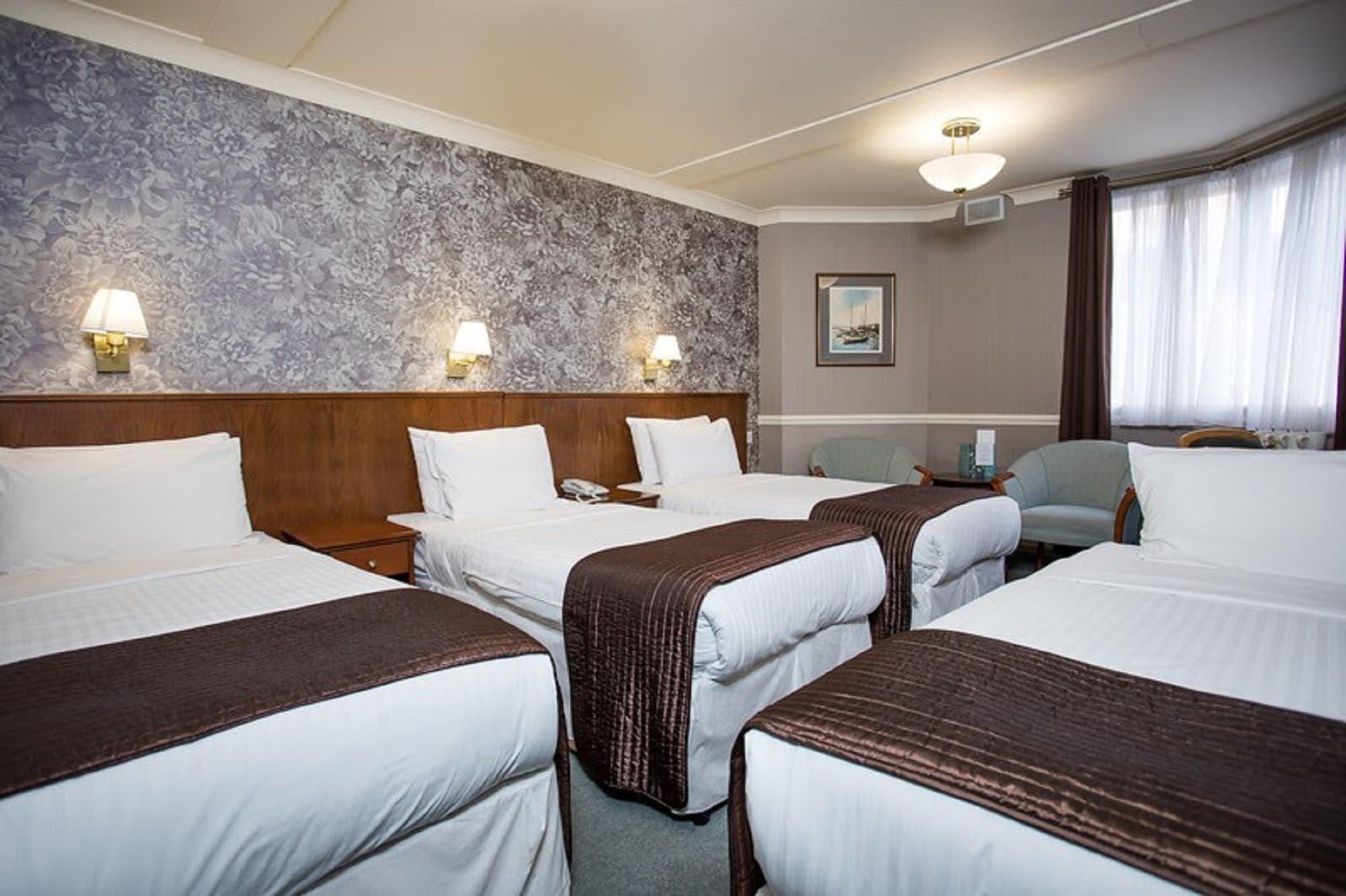 เดอะ แคลเรนดัน โฮเต็ล Hotel Blackheath ภายนอก รูปภาพ