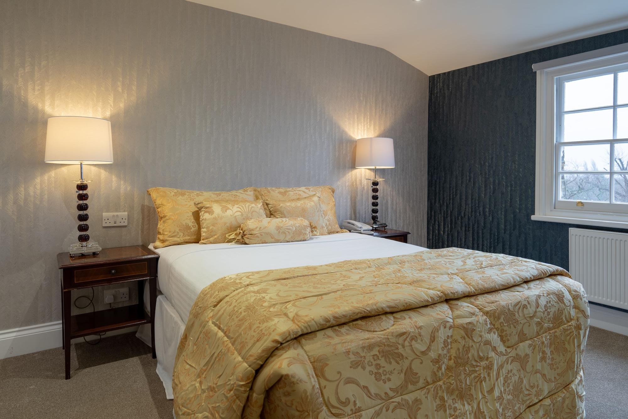 เดอะ แคลเรนดัน โฮเต็ล Hotel Blackheath ภายนอก รูปภาพ