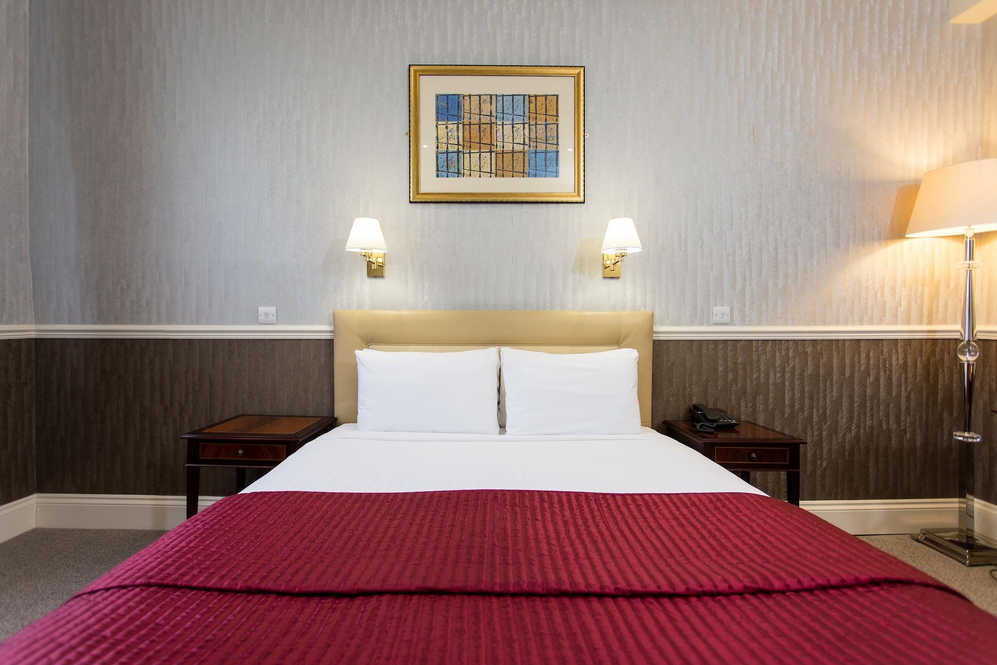 เดอะ แคลเรนดัน โฮเต็ล Hotel Blackheath ภายนอก รูปภาพ