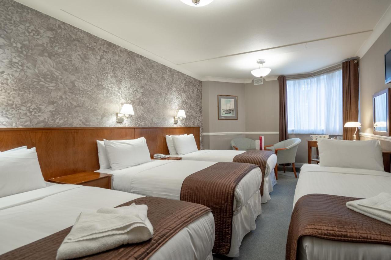 เดอะ แคลเรนดัน โฮเต็ล Hotel Blackheath ภายนอก รูปภาพ