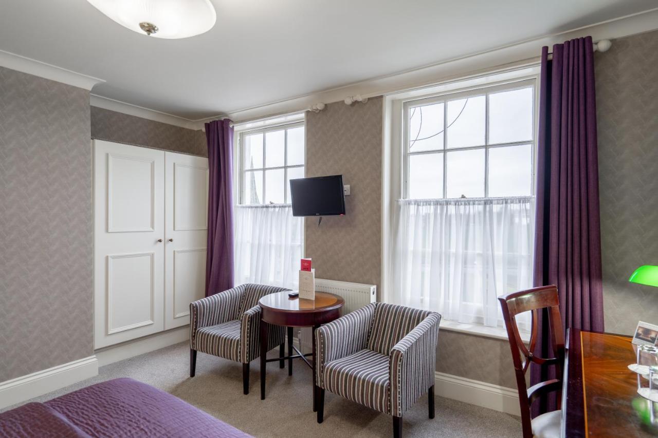 เดอะ แคลเรนดัน โฮเต็ล Hotel Blackheath ภายนอก รูปภาพ