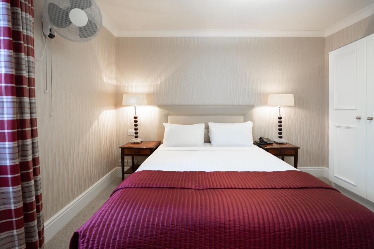 เดอะ แคลเรนดัน โฮเต็ล Hotel Blackheath ภายนอก รูปภาพ