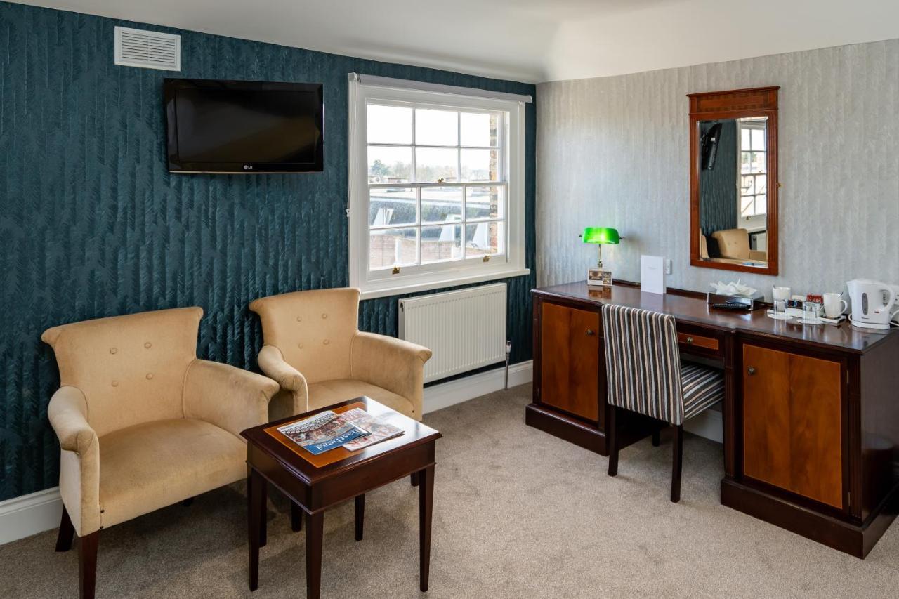 เดอะ แคลเรนดัน โฮเต็ล Hotel Blackheath ภายนอก รูปภาพ